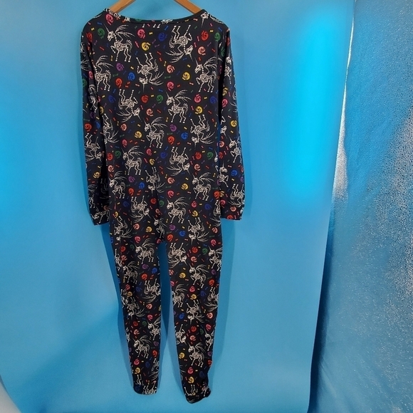 Halloween Multi-color skeleton design black onesie pajamas - Picture 12 of 12